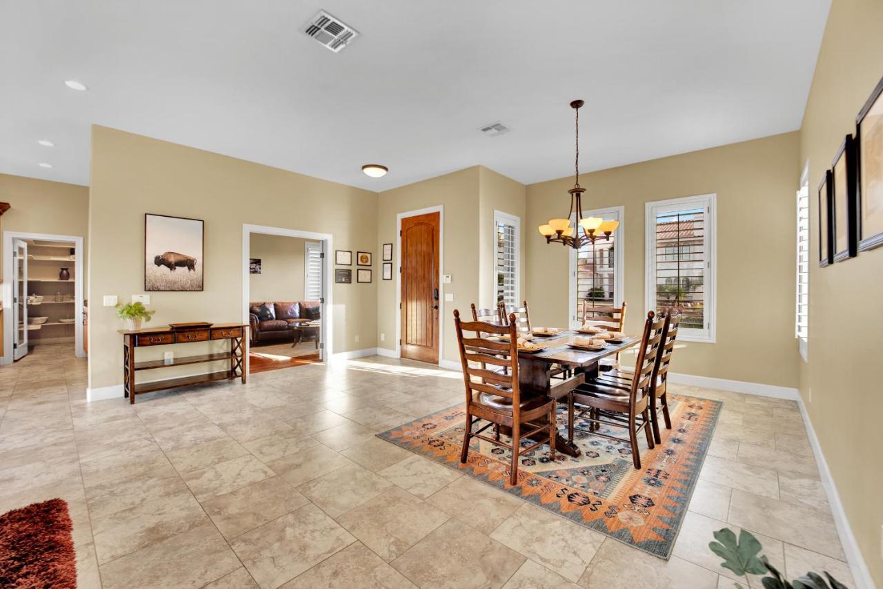Oasis Retreat At Henderson Greens Casa vacanze *